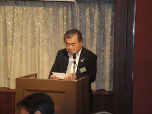 加藤会員出席委員長より出席率の発表